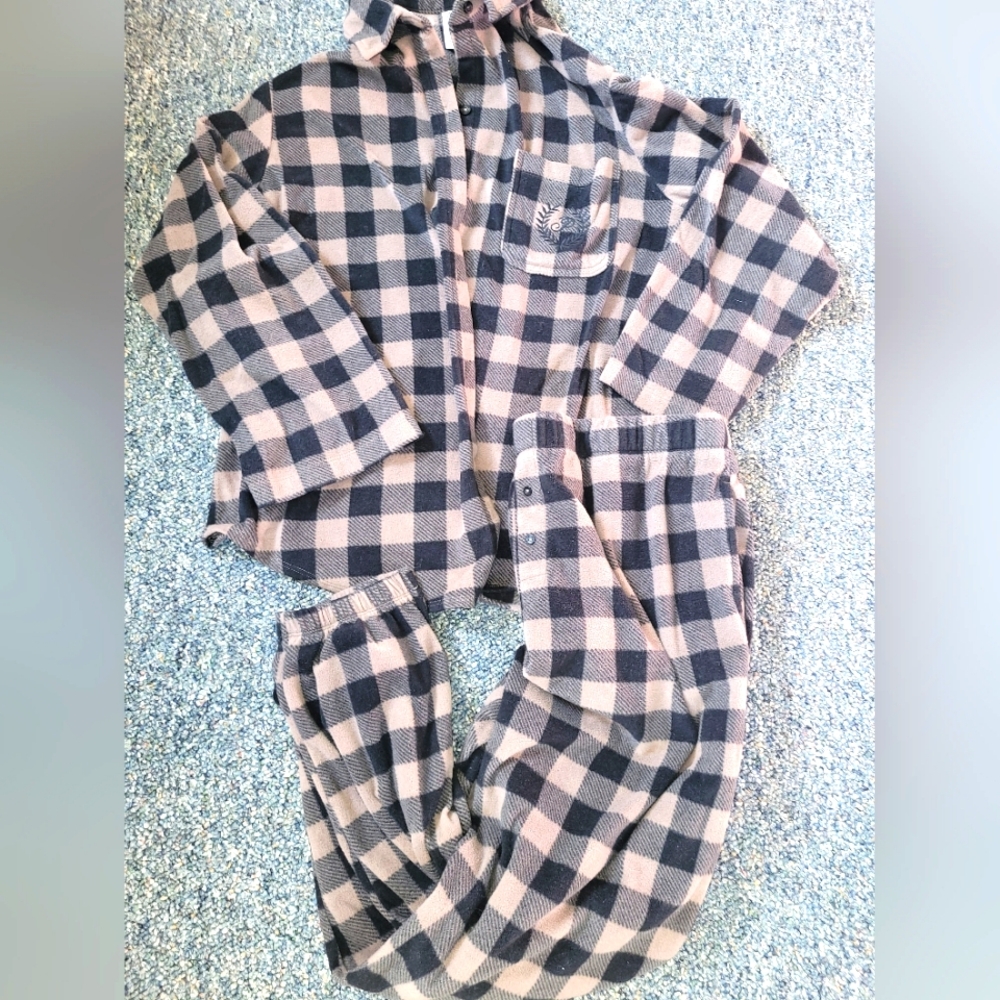 WOMEN'S SOFT FLANNEL PAJAMA SET BY PINK